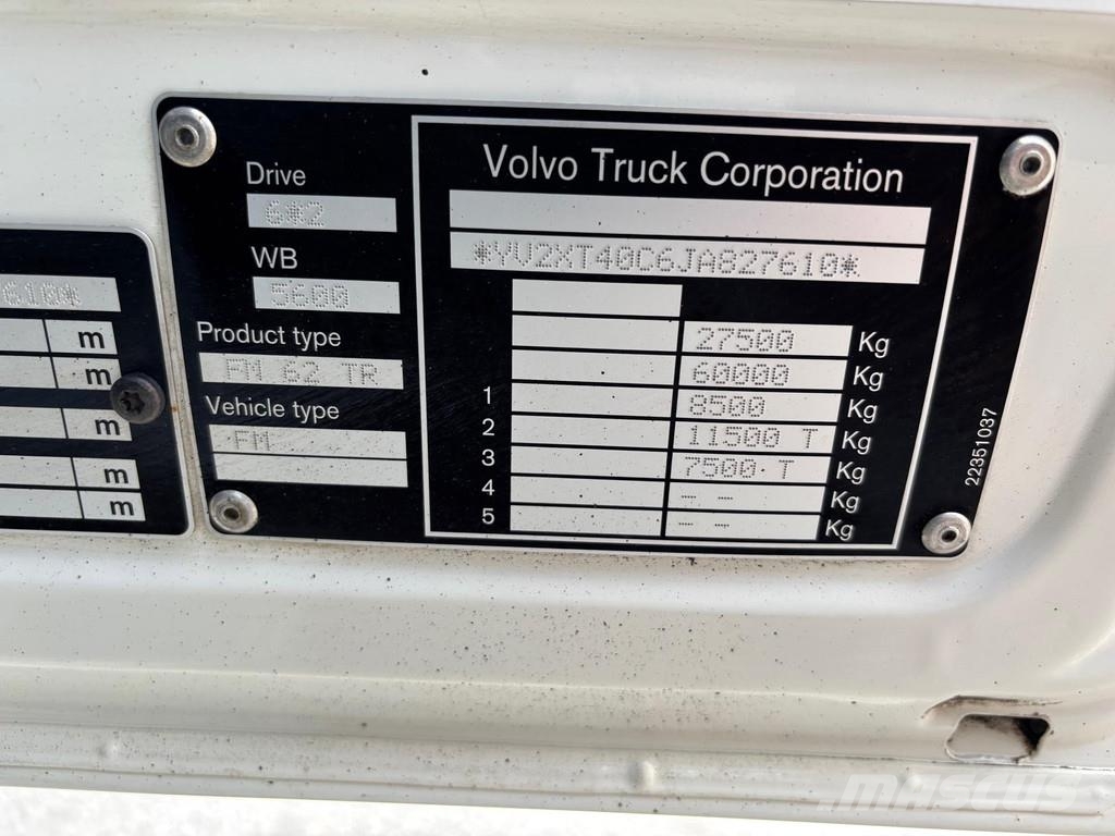 Volvo FM500 6x2*4 + RETARDER + CARRIER SUPRA 1250 + DOUB Temperature controlled trucks