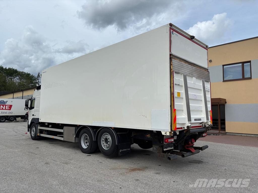 Volvo FM500 6x2*4 + RETARDER + CARRIER SUPRA 1250 + DOUB Temperature controlled trucks