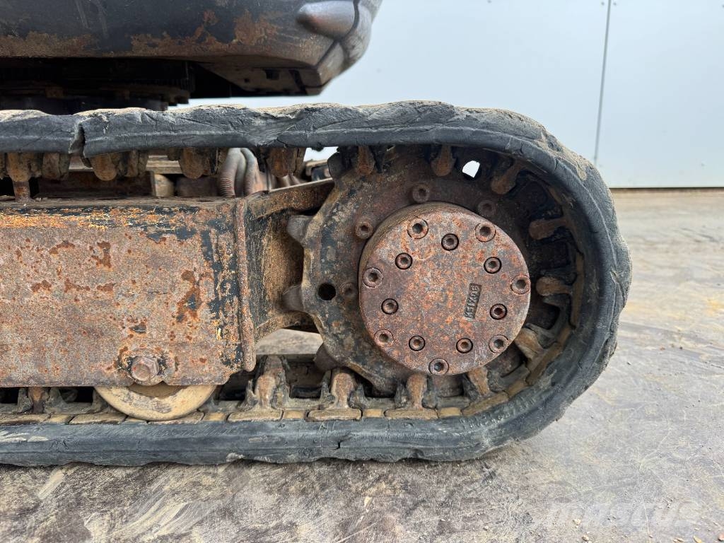 Kubota U10-3 - Hydr. Undercarriage / Hammer Lines Miniexcavadoras