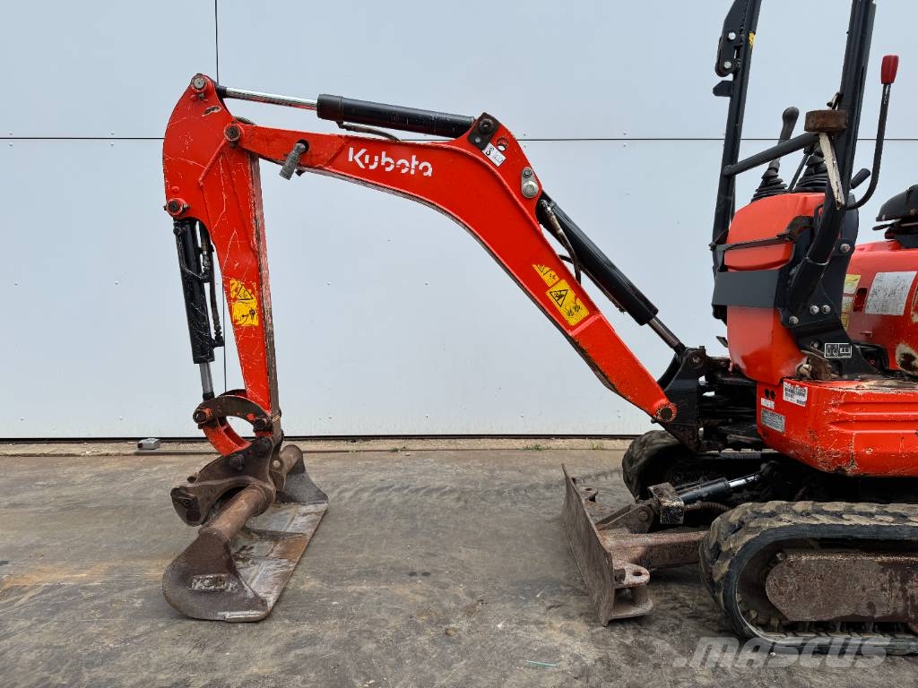 Kubota U10-3 - Hydr. Undercarriage / Hammer Lines Miniexcavadoras