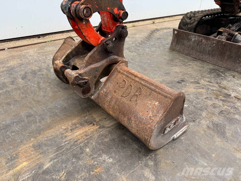 Kubota U10-3 - Hydr. Undercarriage / Hammer Lines Miniexcavadoras