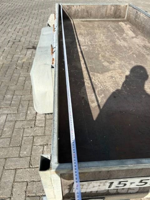 Van Weel Aanhangwagen مقطورات أشجار