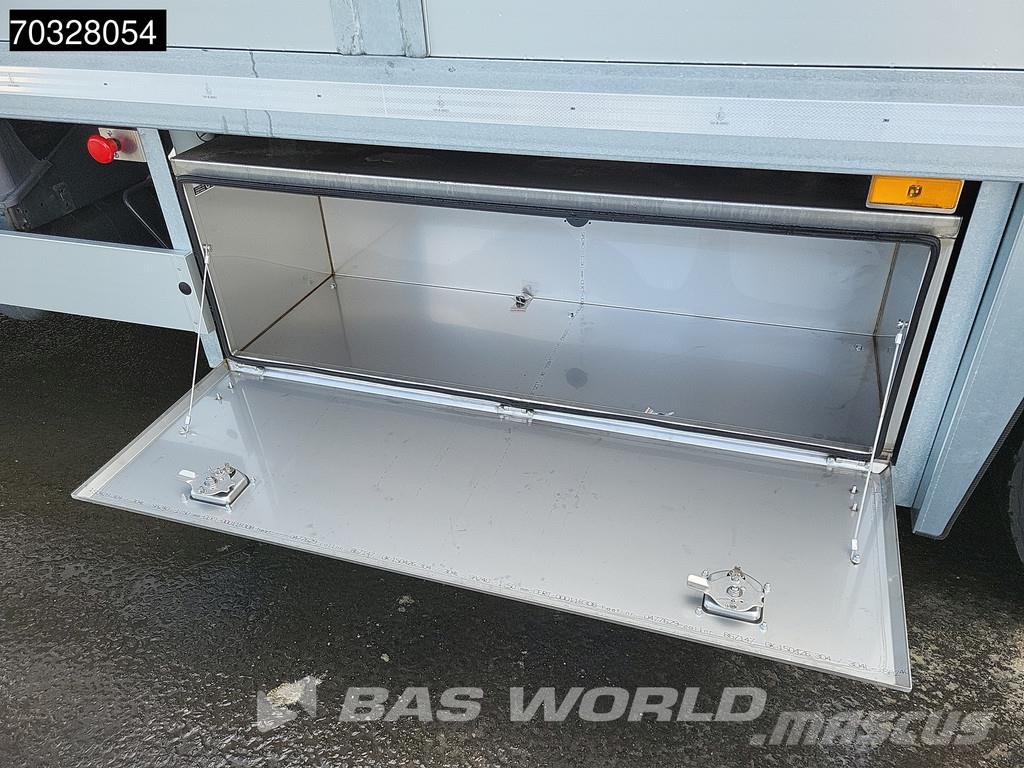 Mercedes-Benz Antos 2735 6X2 Machine transporter Oprijwagen Hydr Автовози