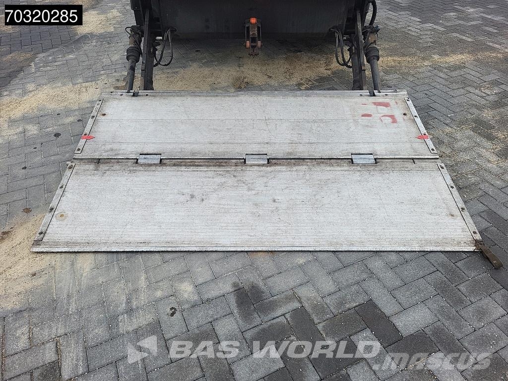 Jumbo T0180 LZV B-Double Tailgate LBW Steering Axle Semi remorque fourgon