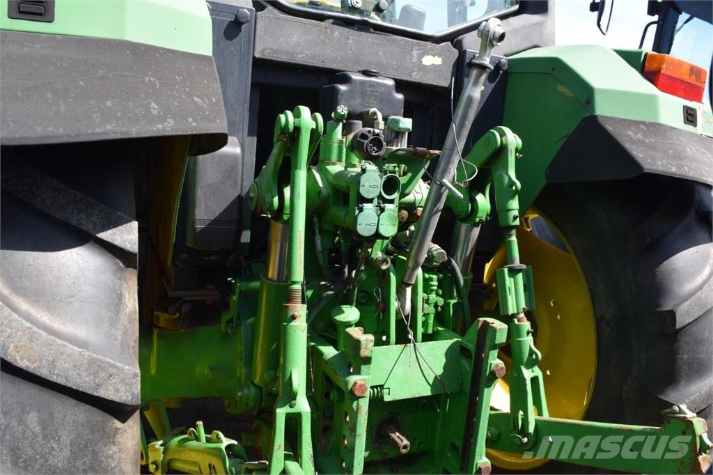 John Deere 6210 曳引機