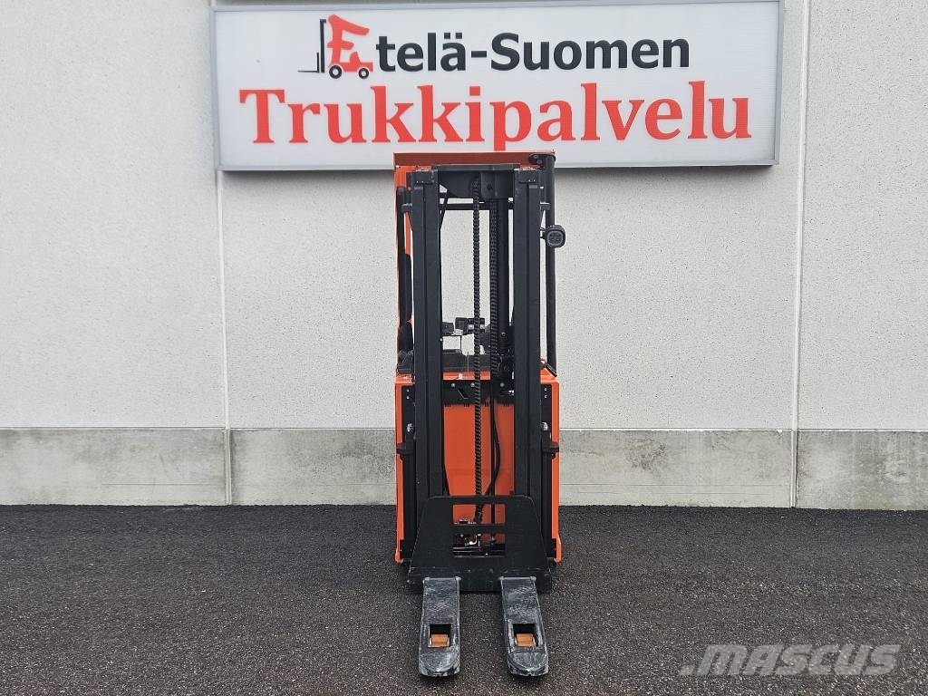 Toyota BT SSE160 Samopogonski ručni viljuškari