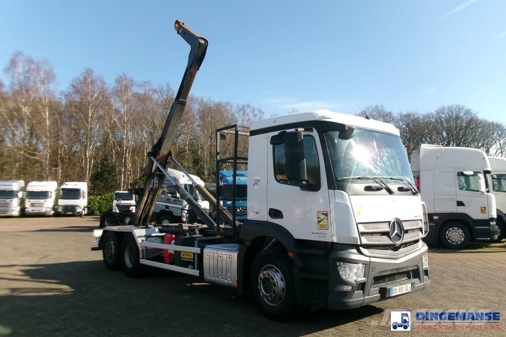 Mercedes-Benz Antos 2543 6x2 Euro 6 Marrel container hook 18t 吊鉤式起重車
