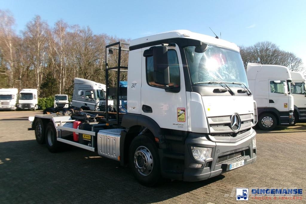 Mercedes-Benz Antos 2543 6x2 Euro 6 Marrel container hook 18t 吊鉤式起重車