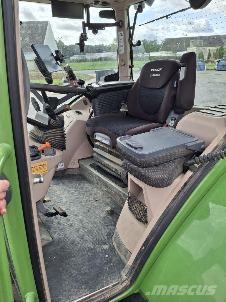 Fendt 720 VARIO PROFI + Tractors