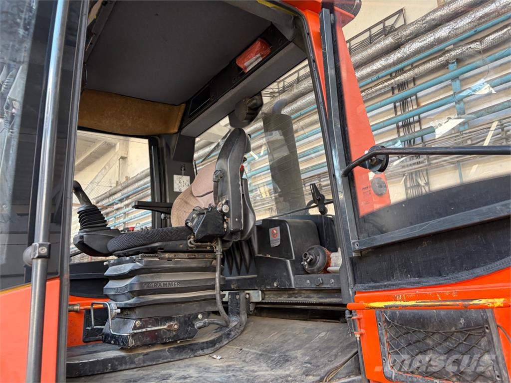 Bomag BW 174 AP-AM 建設機械 -　その他