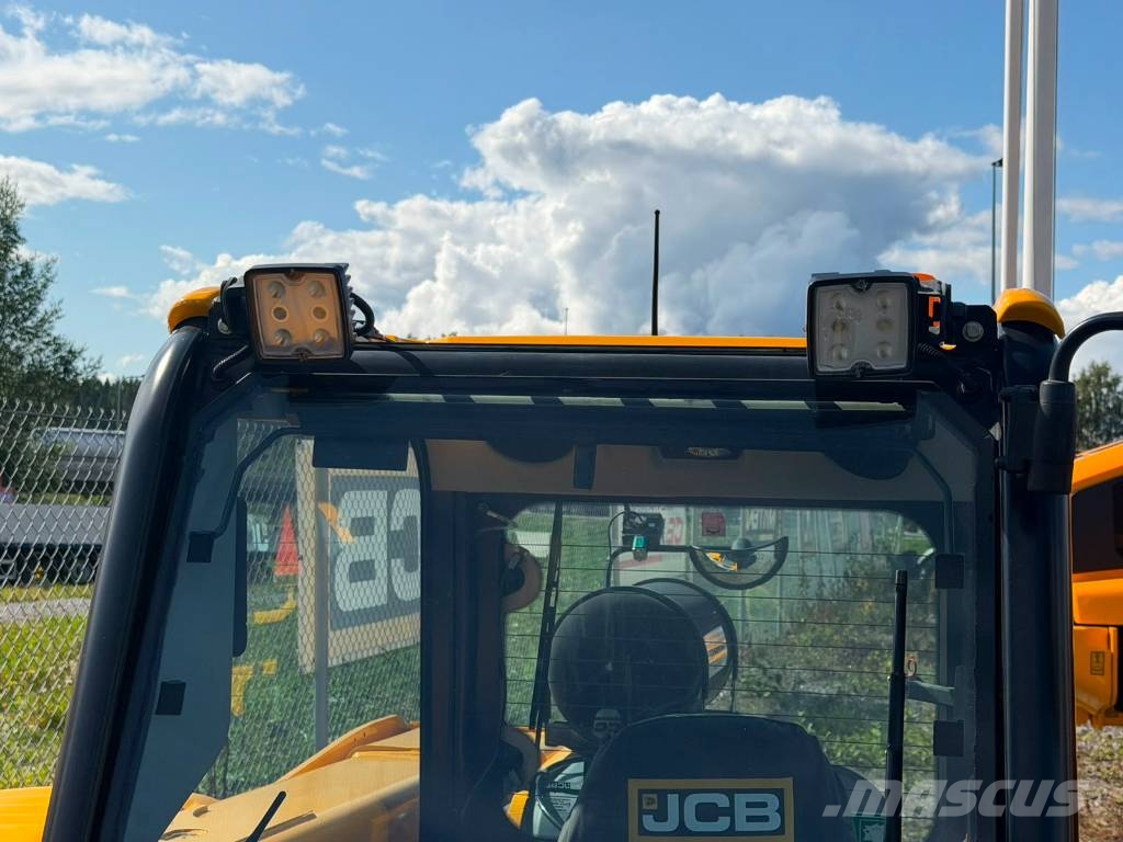 JCB 525-60E Teleskoplæssere