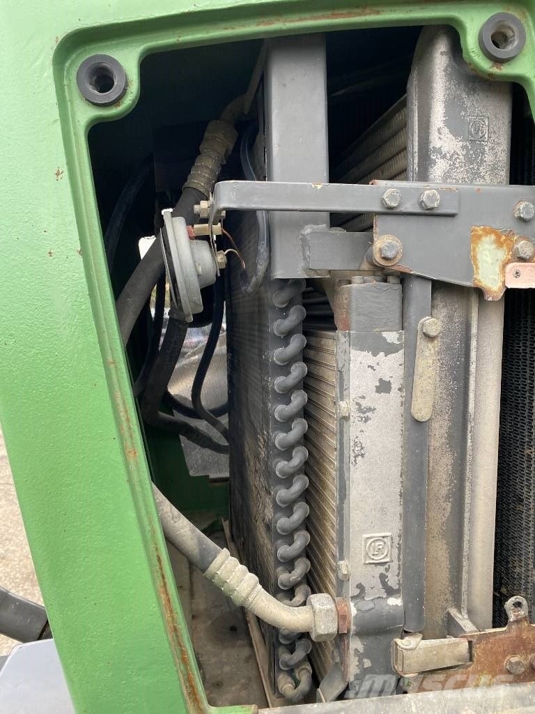 Fendt 822 TURBOSHIFT 1er Main/Certificat CE endommagé Traktorid