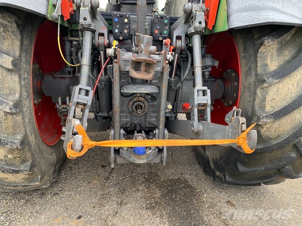 Fendt 822 TURBOSHIFT 1er Main/Certificat CE endommagé Traktorid