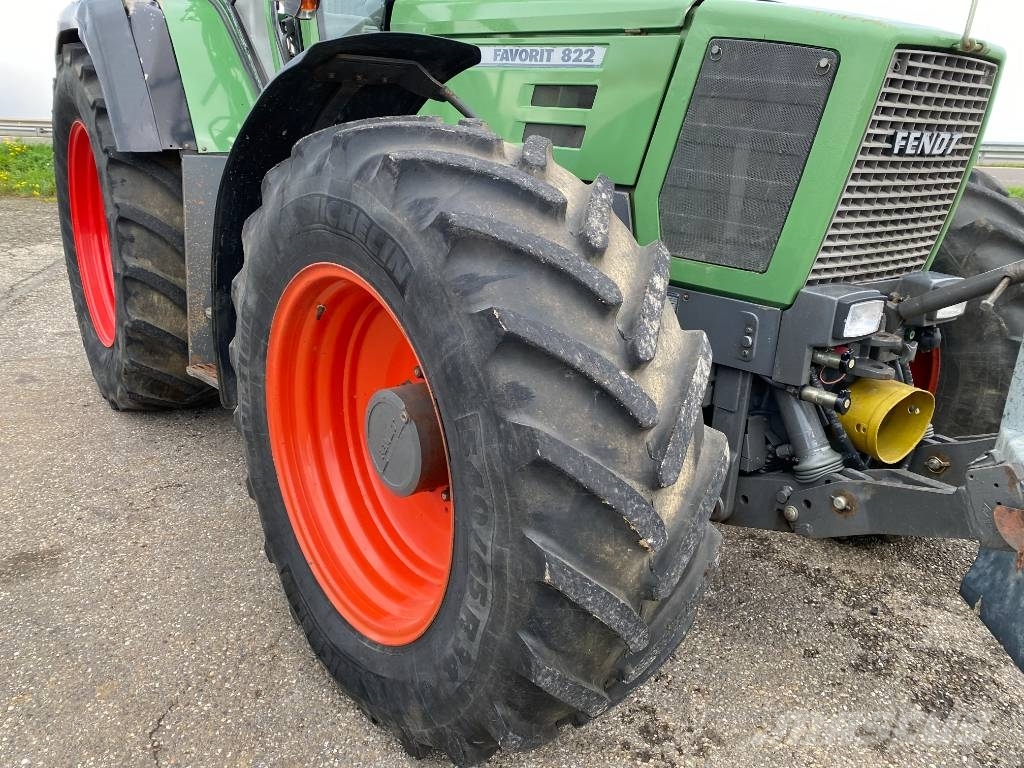 Fendt 822 TURBOSHIFT 1er Main/Certificat CE endommagé Traktorid