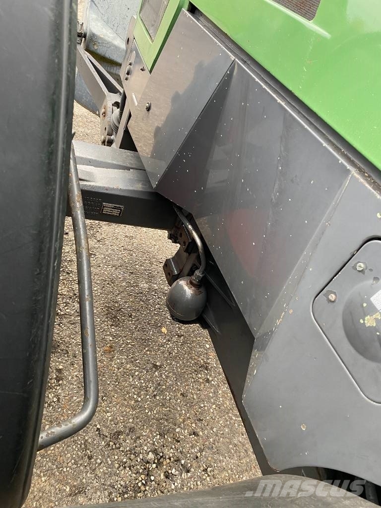 Fendt 822 TURBOSHIFT 1er Main/Certificat CE endommagé Traktorid