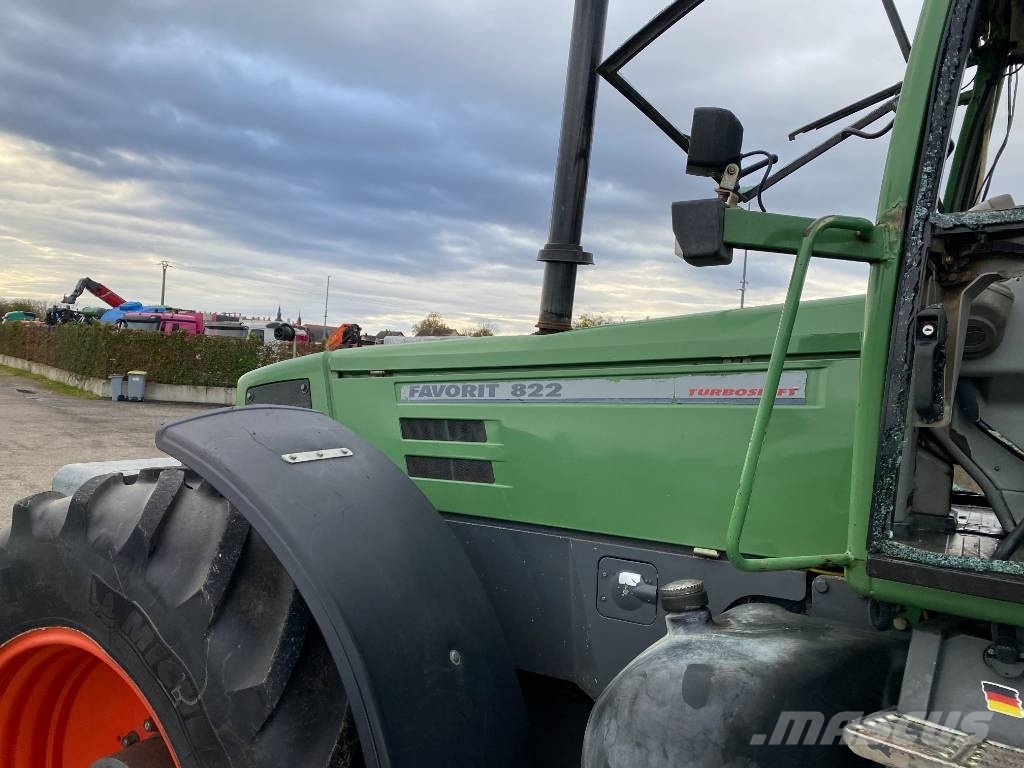 Fendt 822 TURBOSHIFT 1er Main/Certificat CE endommagé Traktorid