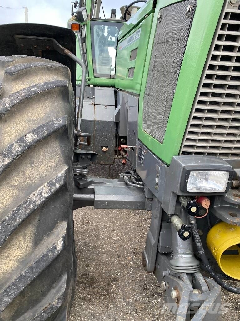 Fendt 822 TURBOSHIFT 1er Main/Certificat CE endommagé Traktorid