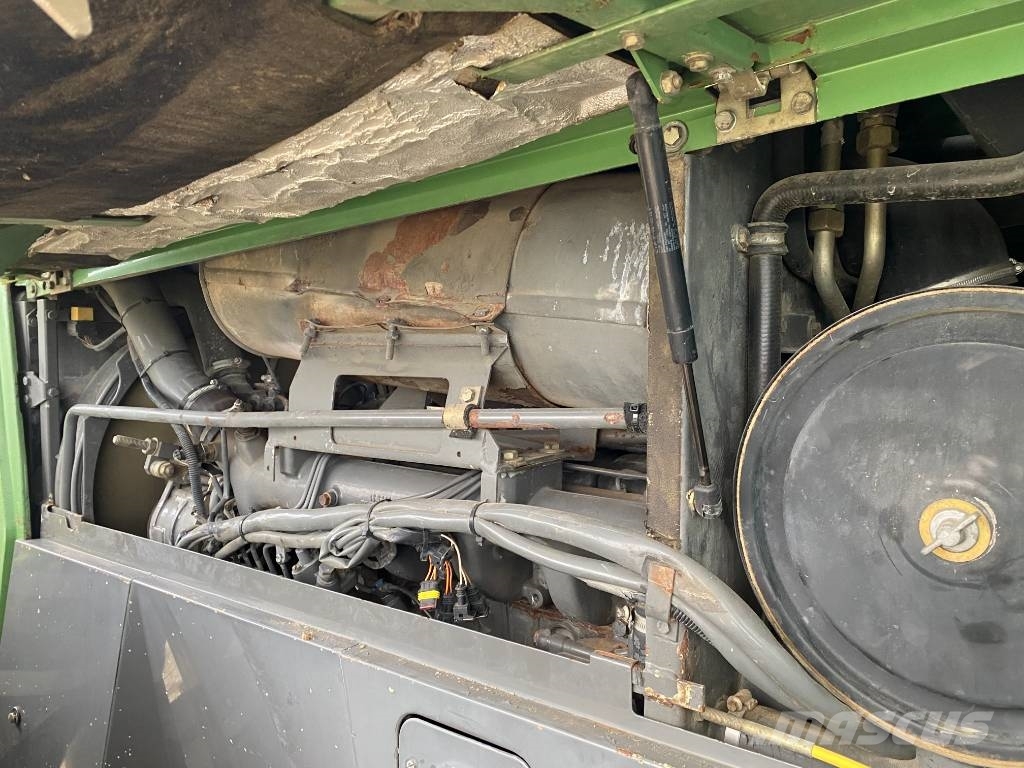 Fendt 822 TURBOSHIFT 1er Main/Certificat CE endommagé Traktorid