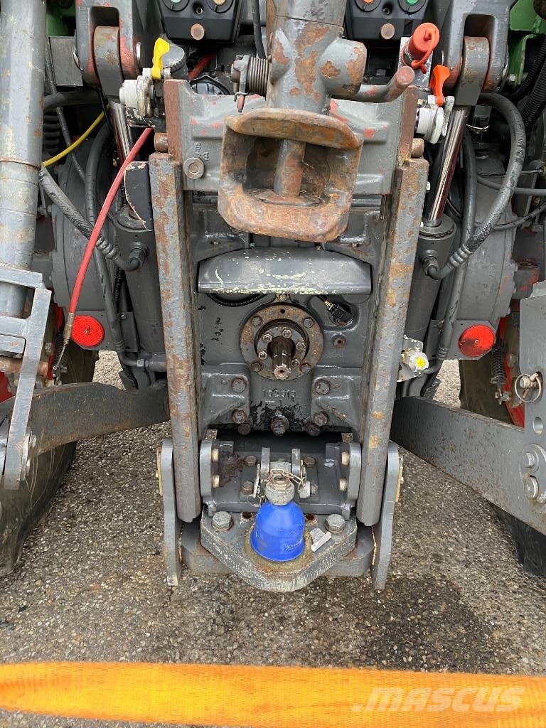 Fendt 822 TURBOSHIFT 1er Main/Certificat CE endommagé Traktorid