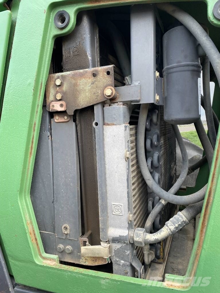 Fendt 822 TURBOSHIFT 1er Main/Certificat CE endommagé Traktorid