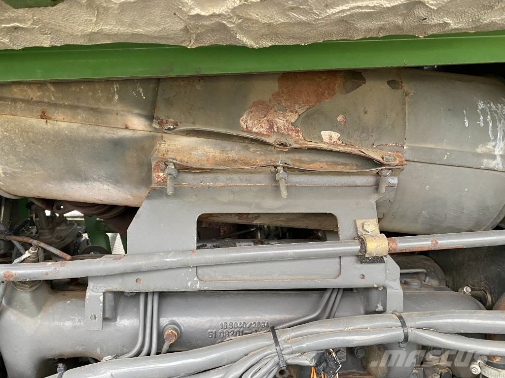 Fendt 822 TURBOSHIFT 1er Main/Certificat CE endommagé Traktorid