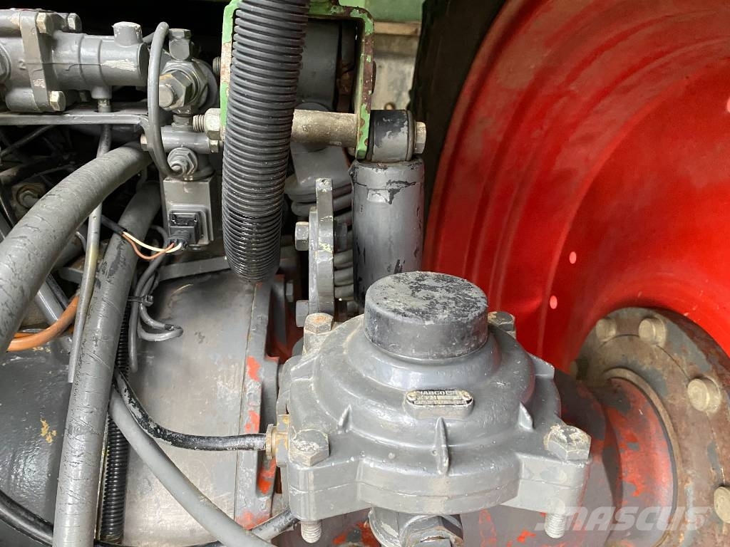Fendt 822 TURBOSHIFT 1er Main/Certificat CE endommagé Traktorid