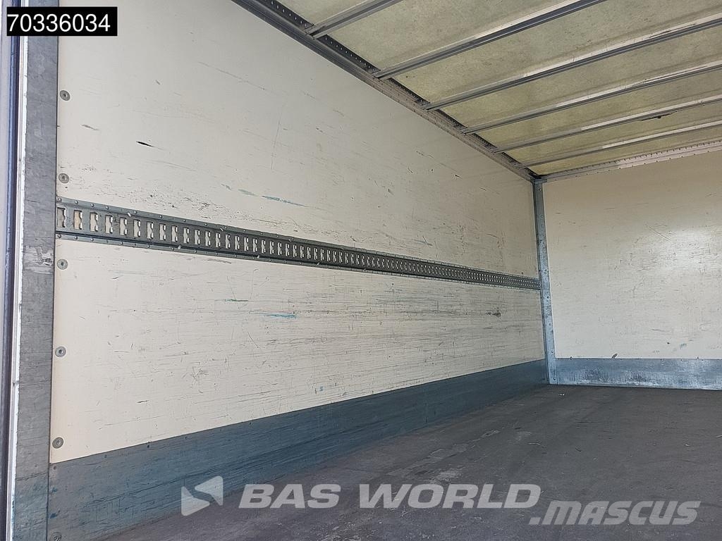 Mercedes-Benz Atego 1523 4X2 15tonner 5mtr Box 2000kg Tailgate A Box trucks