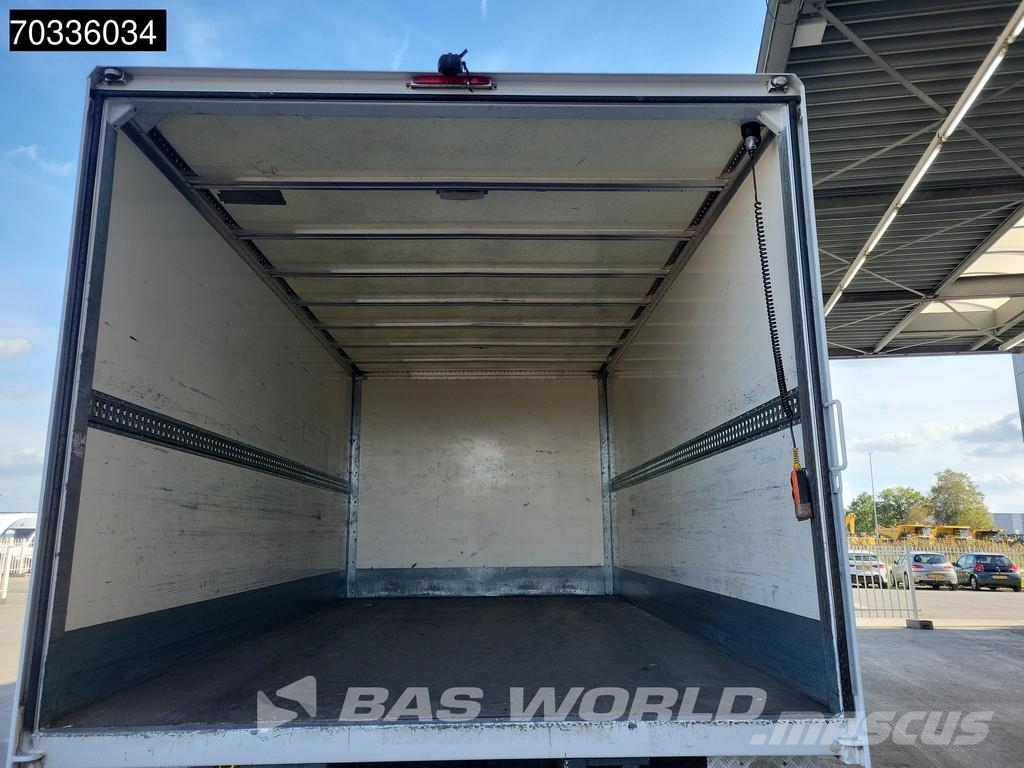 Mercedes-Benz Atego 1523 4X2 15tonner 5mtr Box 2000kg Tailgate A Box trucks