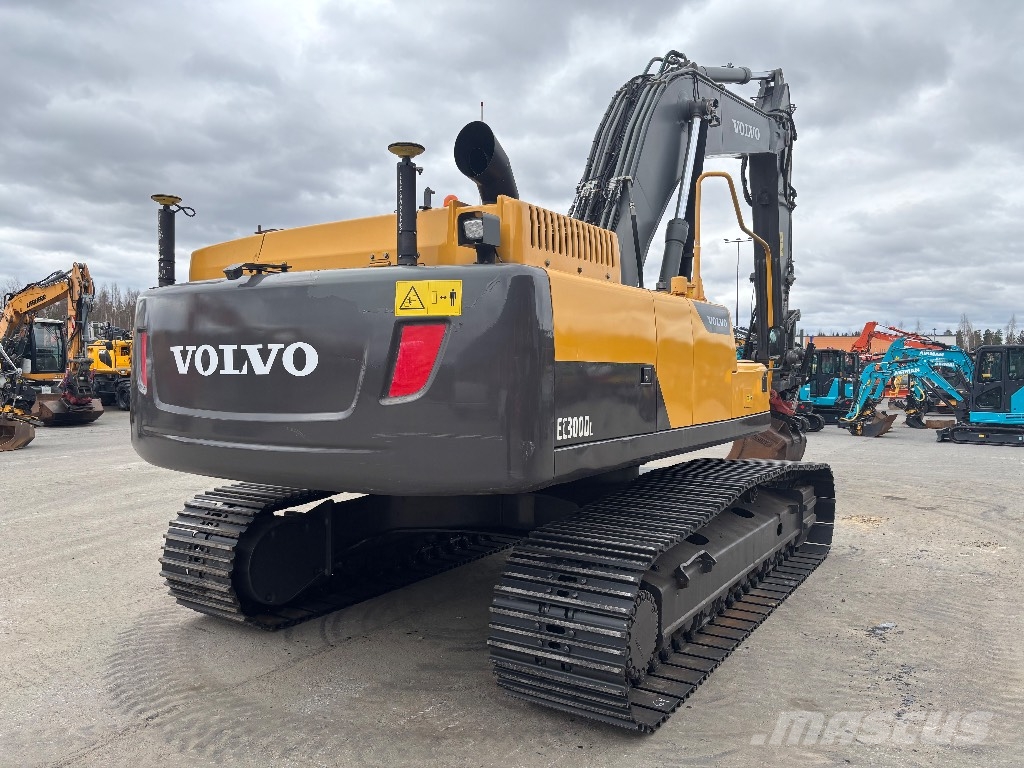 Volvo EC 300 D / Uusi alakerta, 3D, Pyörittäjä, Kauha Gravemaskiner på larvebånd