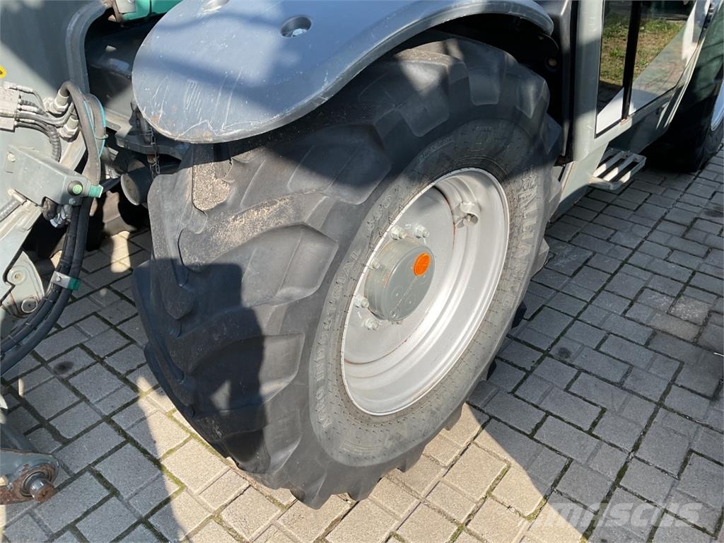 Kramer KT407 Teleskopski viličarji