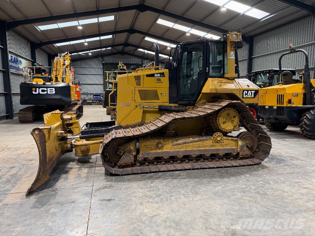 CAT D 6 N LGP Crawler dozers