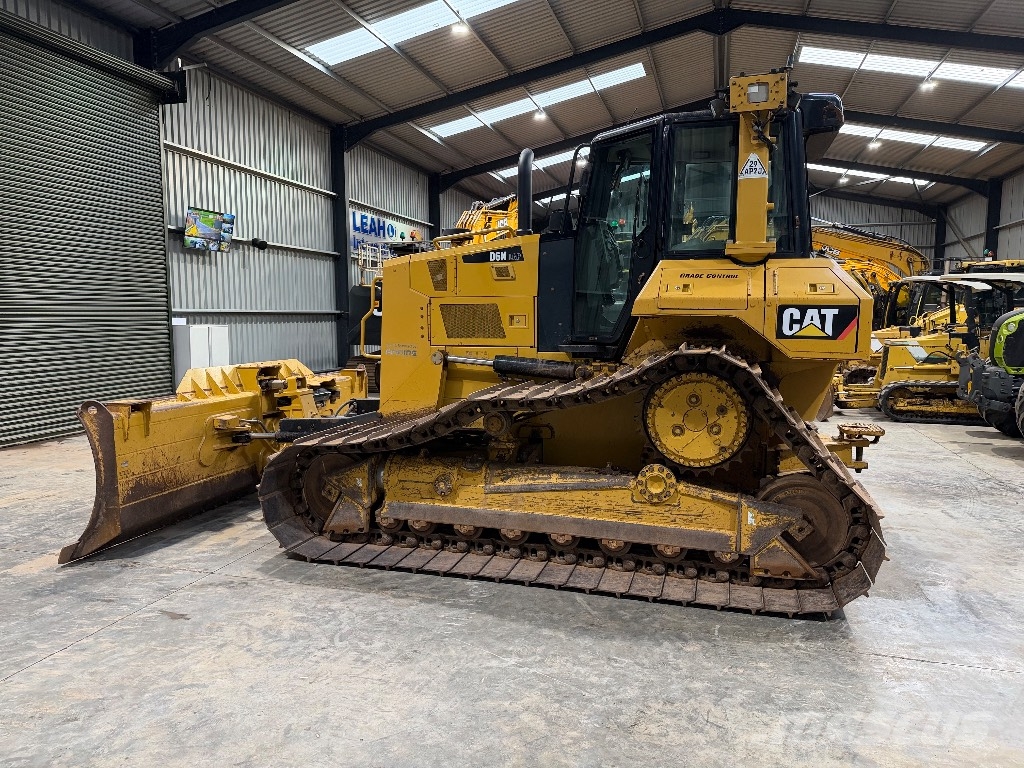 CAT D 6 N LGP Crawler dozers