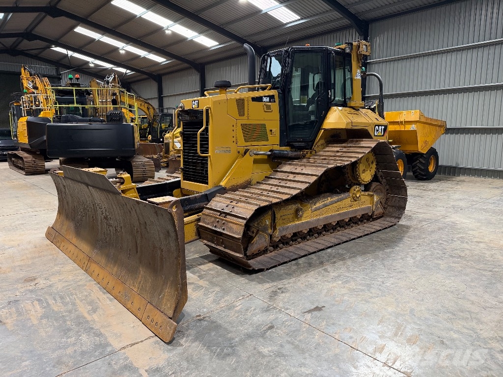 CAT D 6 N LGP Crawler dozers