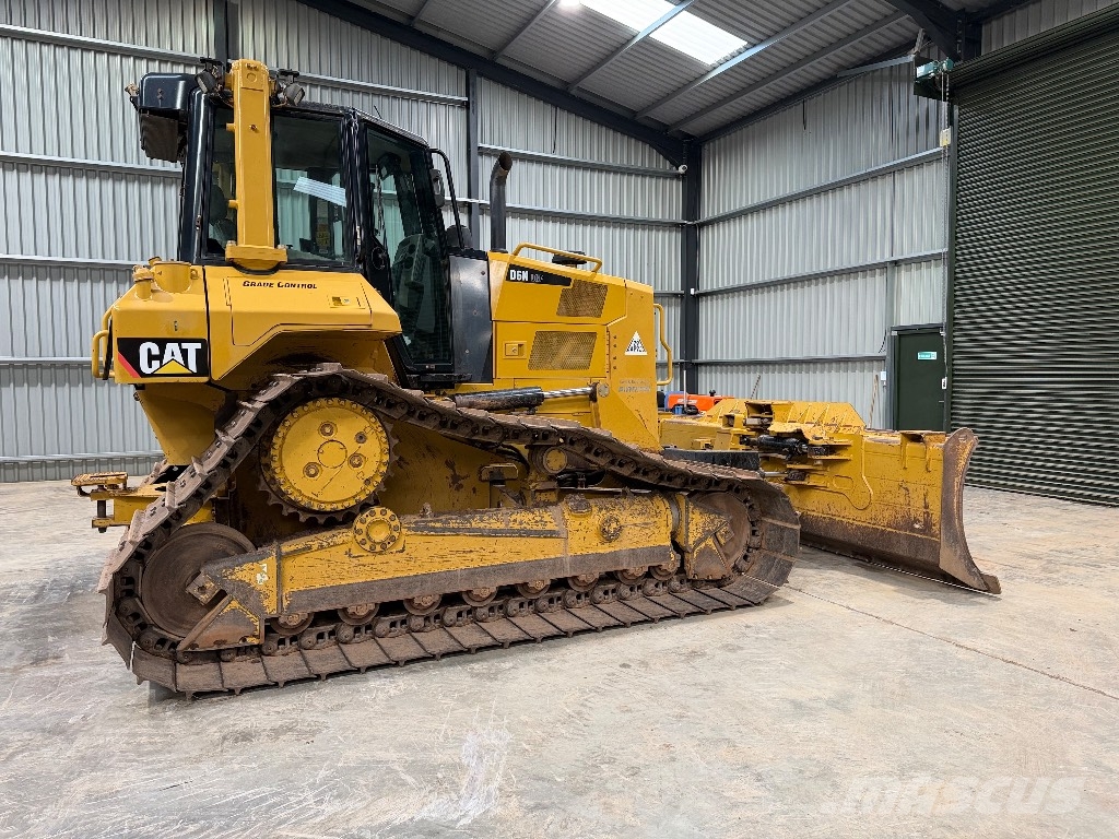 CAT D 6 N LGP Crawler dozers