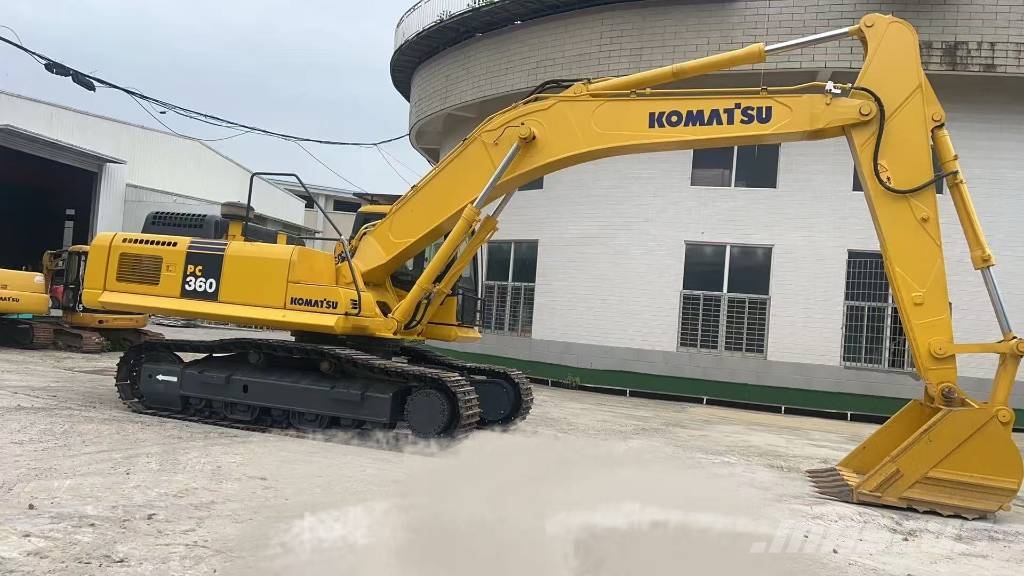 Komatsu PC 360 Vikšriniai ekskavatoriai