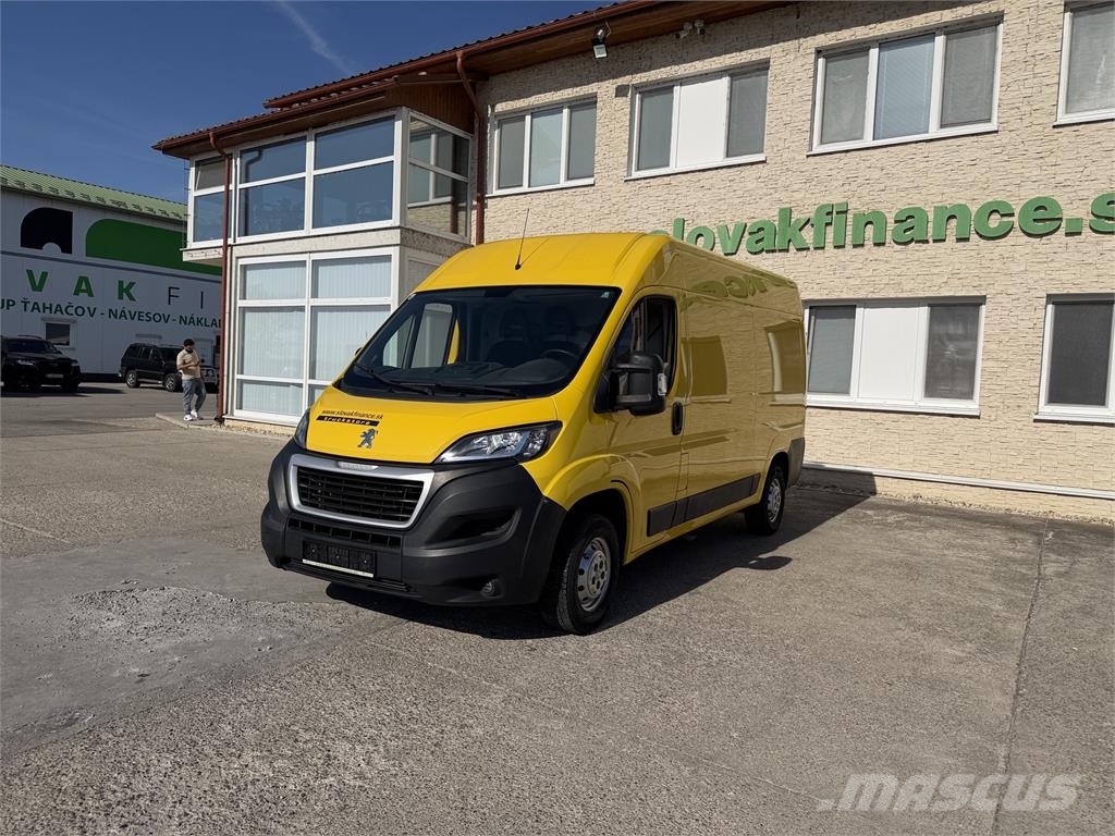 Peugeot Boxer VIN 423 Dostavna vozila / kombiji