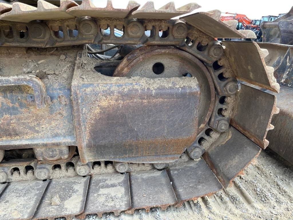 Volvo ECR145EL Гусеничні екскаватори
