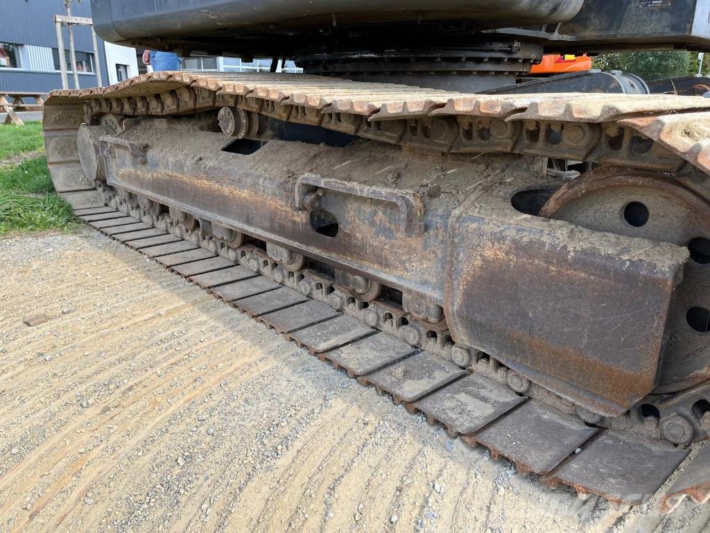 Volvo ECR145EL Гусеничні екскаватори