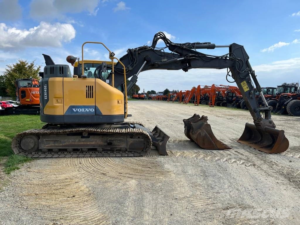 Volvo ECR145EL Гусеничні екскаватори