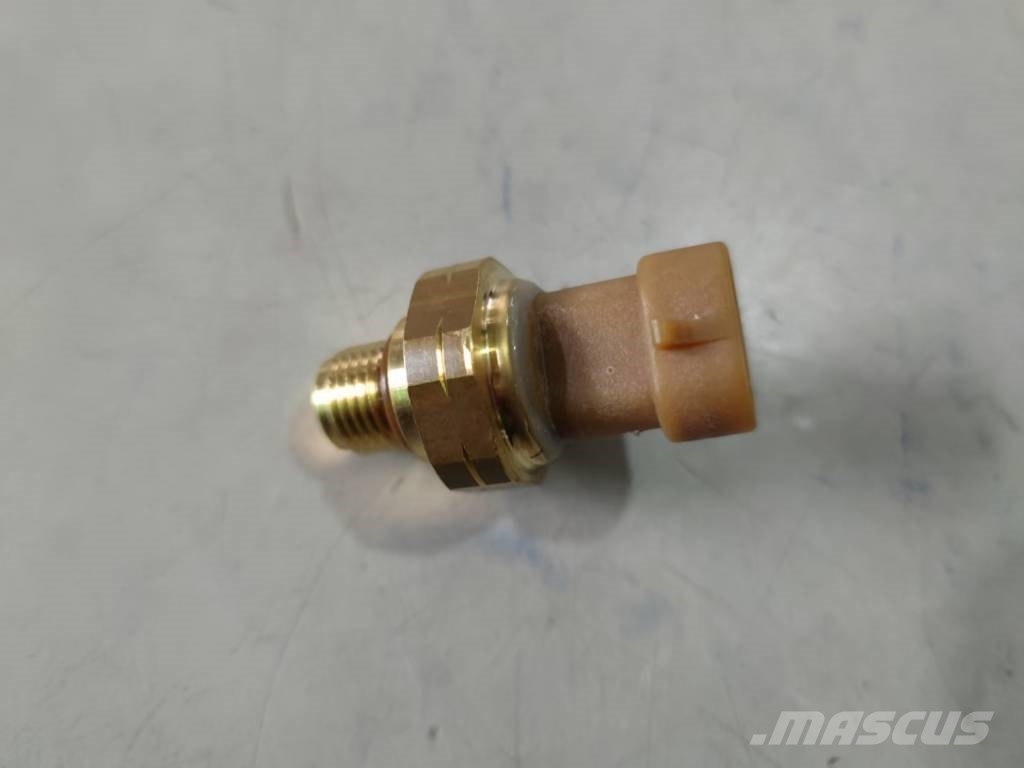 Cummins M11 engine Pressure Sensor 4921493 3330141 308519 Motorer