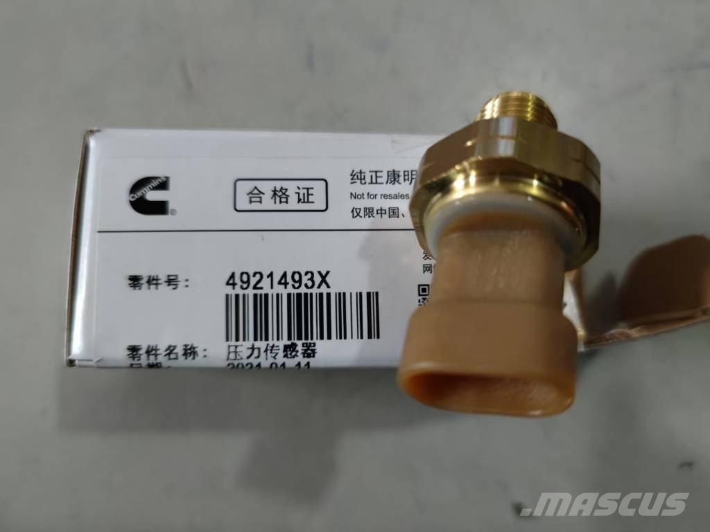 Cummins M11 engine Pressure Sensor 4921493 3330141 308519 Motorer