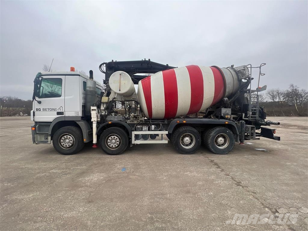 Mercedes-Benz 3244 Samojezdne pompy do betonu