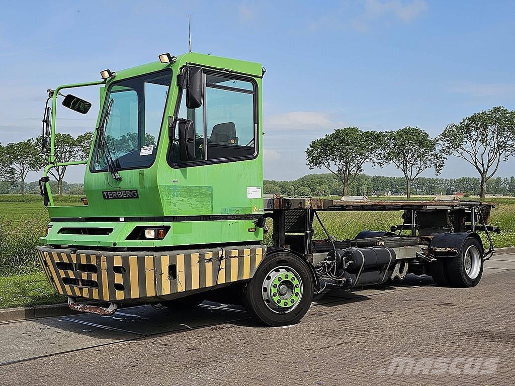 Terberg BC182 BDF + 5TH WHEEL Camiones con gancho