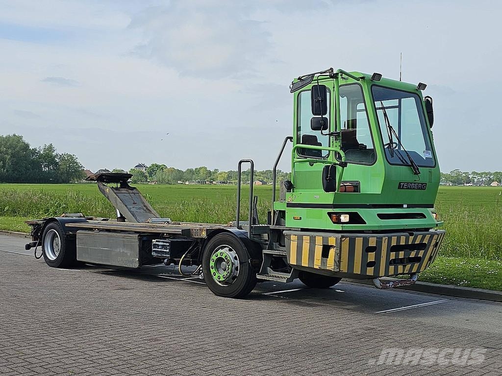 Terberg BC182 BDF + 5TH WHEEL Camiones con gancho