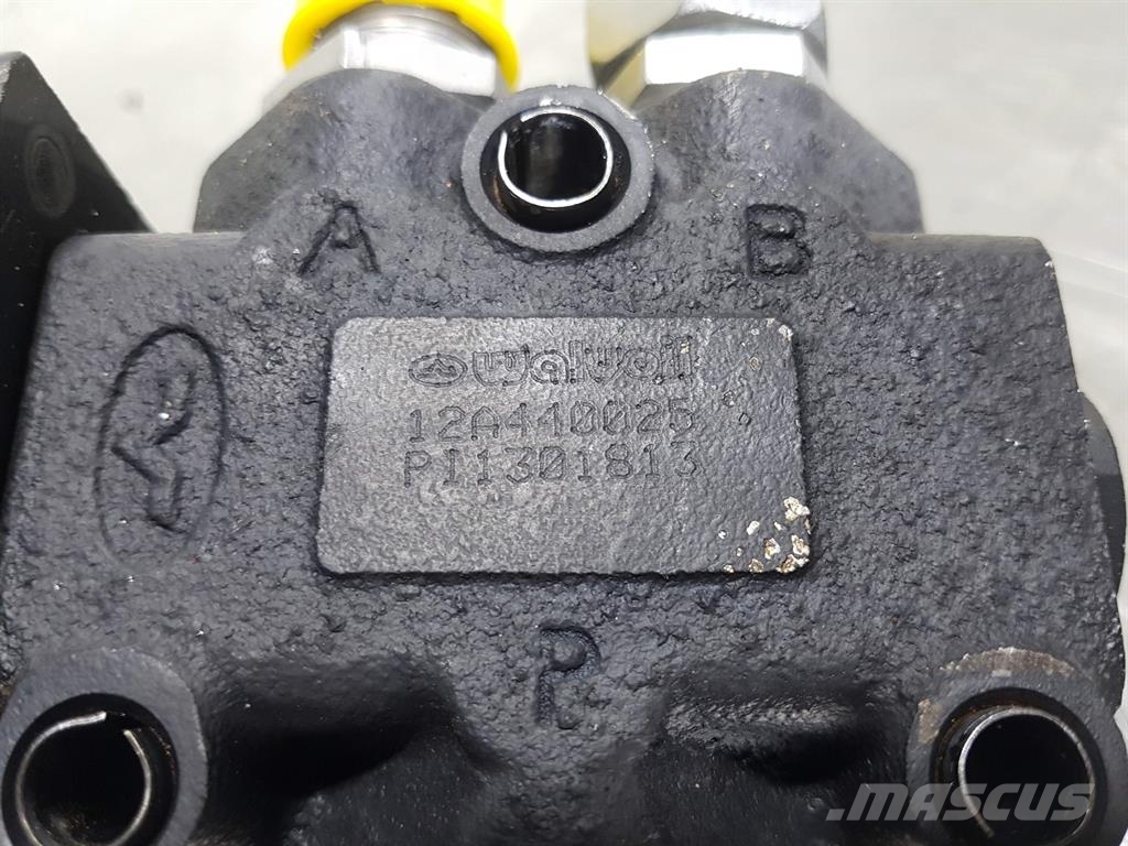 Volvo L45TP-Walvoil 12A440025-3/2 Valve-Wegeventil Hydraulik