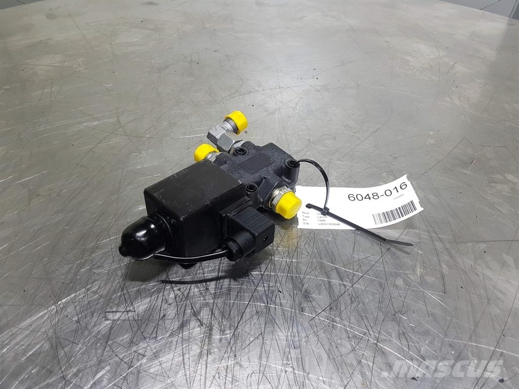Volvo L45TP-Walvoil 12A440025-3/2 Valve-Wegeventil Hydraulik