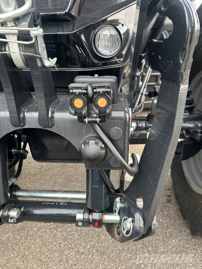 Deutz-Fahr 6150.4 TTV الجرارات