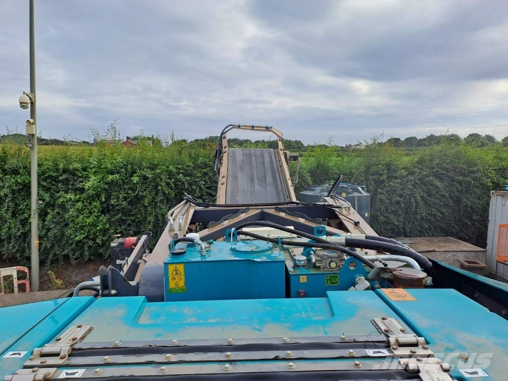 PowerScreen Premiertrak R400X Crushers