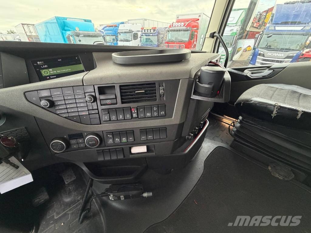 Volvo FH 6X2*4 Seri Nr 0912 Šasija ar kabīni