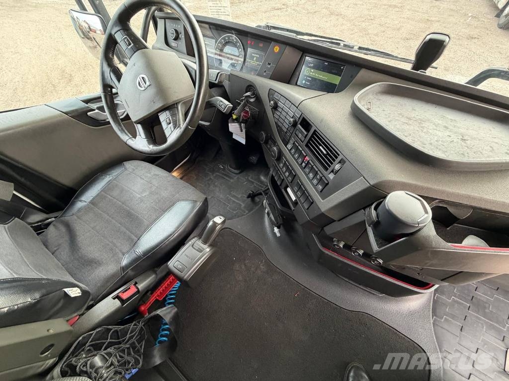 Volvo FH 6X2*4 Seri Nr 0912 Šasija ar kabīni